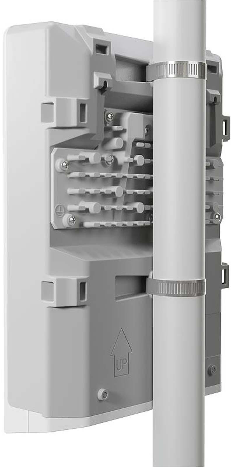 MikroTik CRS318-16P-2S+OUT NetPower 16P switch outdoor 16 portów PoE Gigabit 2x SFP+ zarządzalny MikroTik CRS318-16P-2S+OUT NetPower 16P switch outdoor 16 portów PoE Gigabit 2x SFP+ zarządzalny
