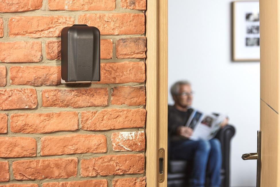 Skrytka na klucze XL z szyfrem Master Lock 5426EURD