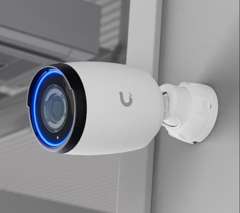 Ubiquiti UniFi Protect AI Pro UVC-AI-Pro-White kamera 4K 8MP PoE zoom optyczny 3x IP65 Ubiquiti UniFi Protect AI Pro UVC-AI-Pro-White kamera 4K 8MP PoE zoom optyczny 3x IP65