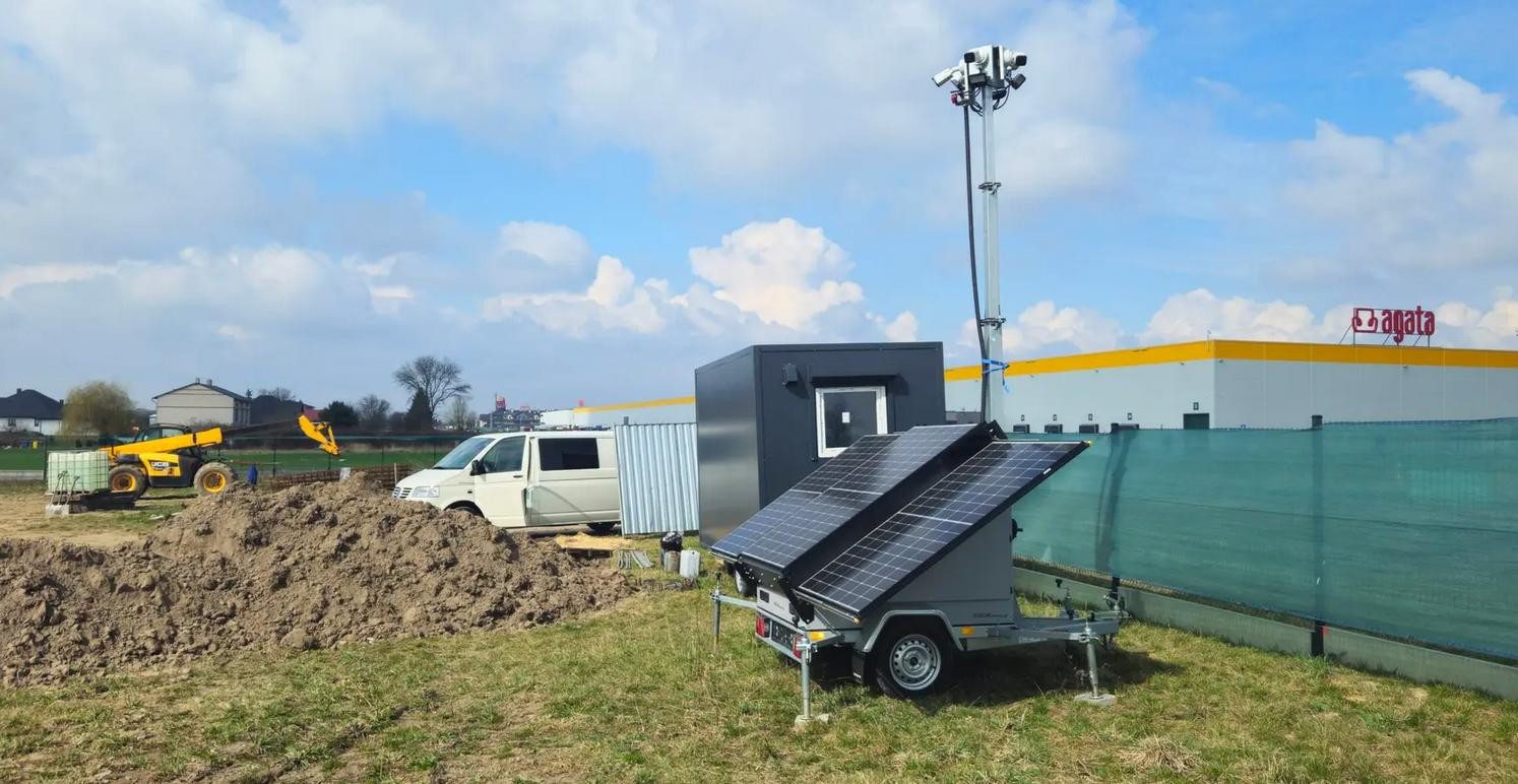 MOBILNEMASZTY PV3 przyczepa wieża monitoringu z fotowoltaiką, mobilny system CCTV na placach budowy MOBILNEMASZTY PV3 przyczepa wieża monitoringu z fotowoltaiką, mobilny system CCTV na placach budowy