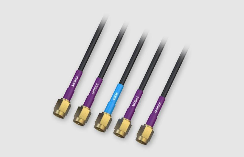 Teltonika PR1KCI49 antena dachowa 5G 4×4 MIMO + GNSS, SMA, IP67 do routera LTE Teltonika PR1KCI49 antena dachowa 5G 4×4 MIMO + GNSS, SMA, IP67 do routera LTE